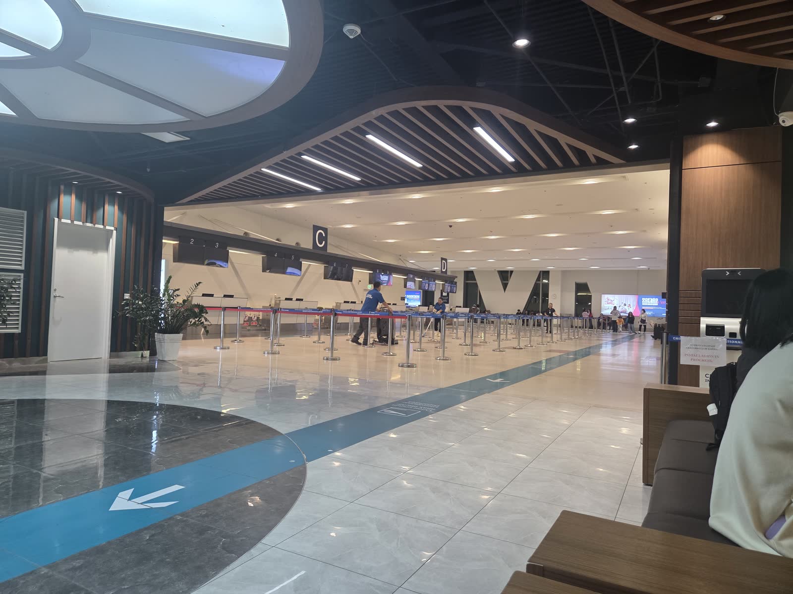 ウランバートル空港の出発ロビー